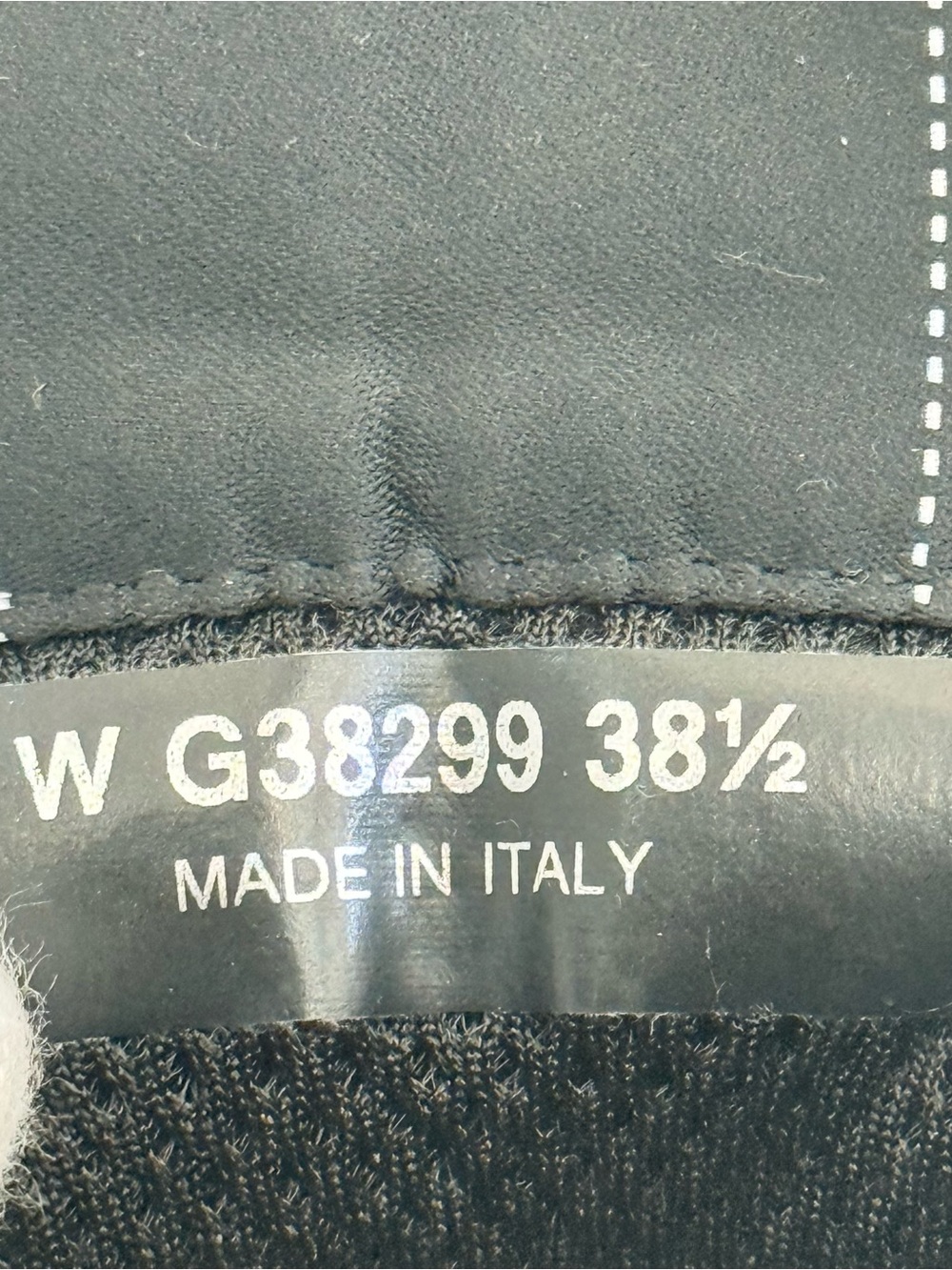 CHANEL White and Black CC Logo Sneakers - Picture 5 of 11